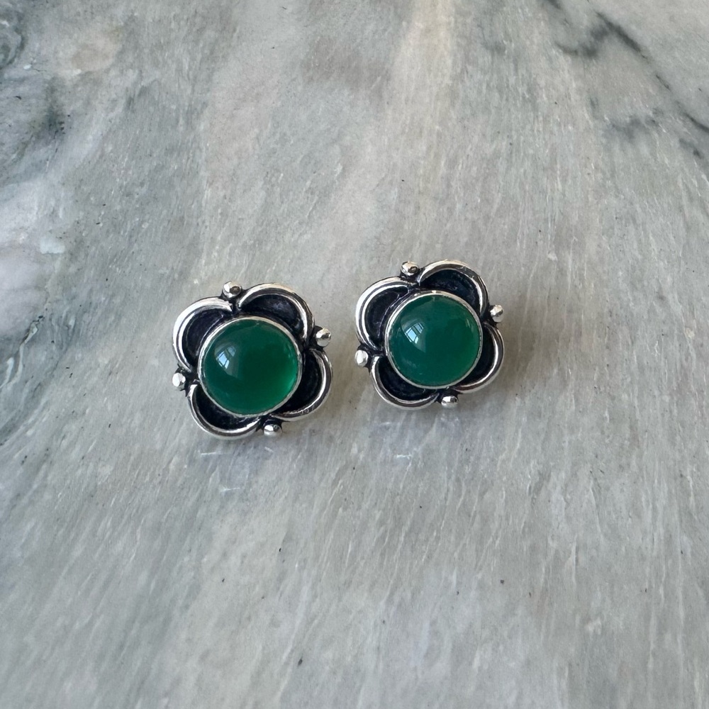 NWOT Sundance Forest of the Night Earrings, Green Onyx, Sterling Silver - Picture 2 of 4
